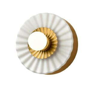 DVI Waverly Heights 1-Light Wall Sconce in Brass
