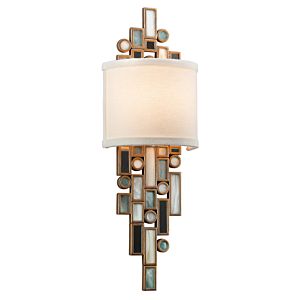 Dolcetti Mixed Shells with Crystal Wall Sconce