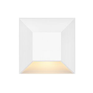 Nuvi Deck Sconce LED Landscape Deck Light in Matte White