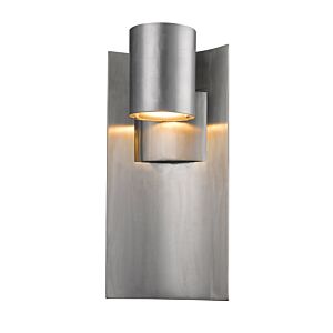 Z-Lite Amador 1-Light Outdoor Wall Sconce In Silver